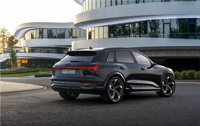 2023 Audi SQ8 e-tron