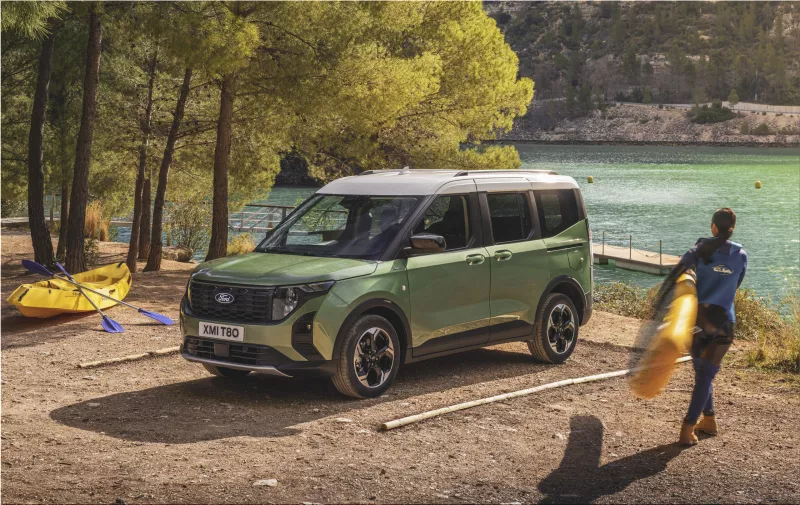 2023 Ford E‑Tourneo Courier