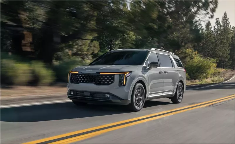 2025 Kia Carnival
