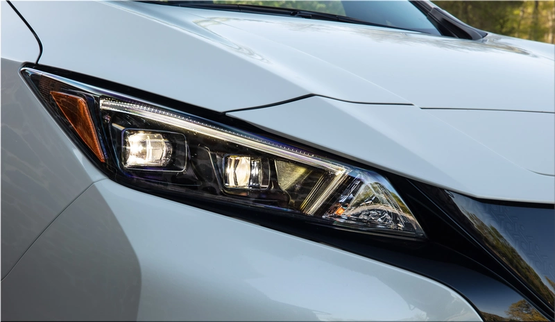 2025 Nissan Leaf