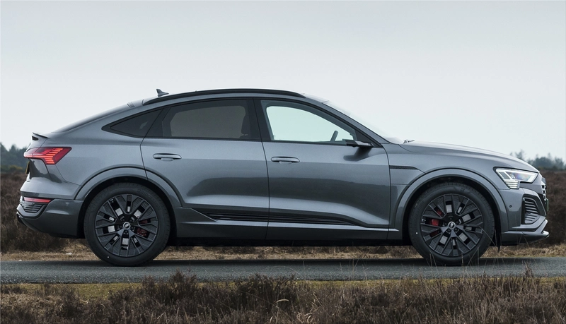 Audi Q8 Sportback e-tron quattro