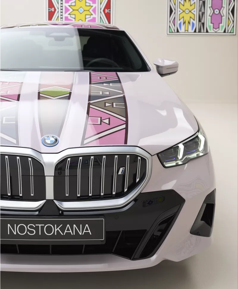 BMW i5 Flow NOSTOKANA