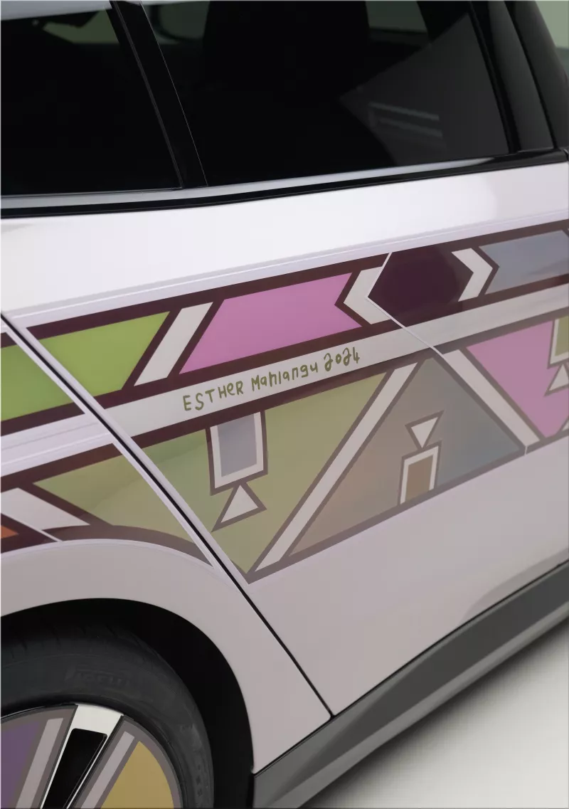 BMW i5 Flow NOSTOKANA