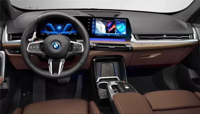 BMW iX