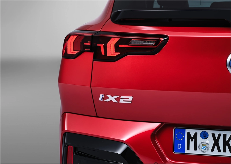 BMW iX2