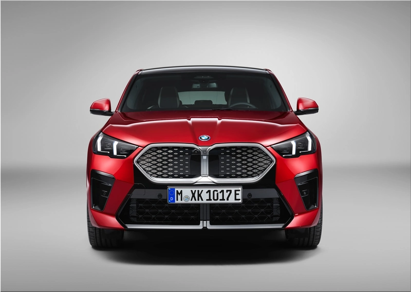 BMW iX2