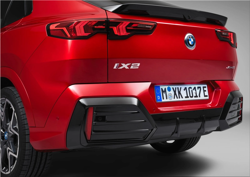 BMW iX2