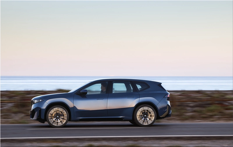 BMW iX3 2026