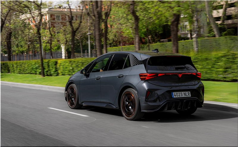 CUPRA Born