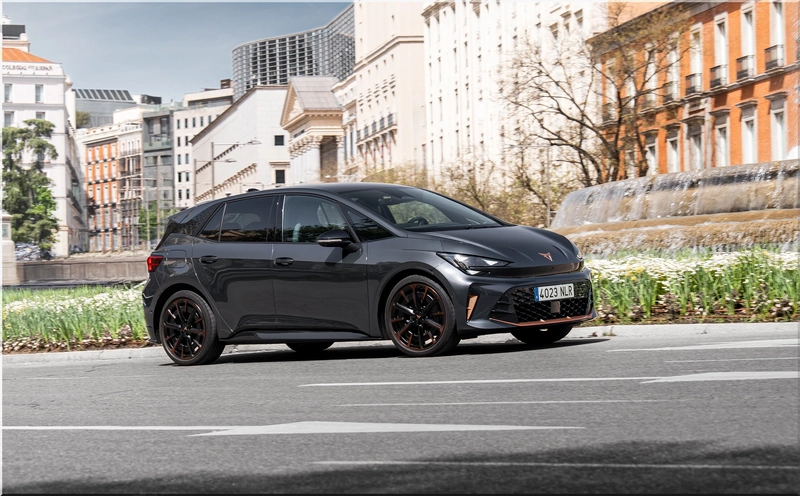 CUPRA Born
