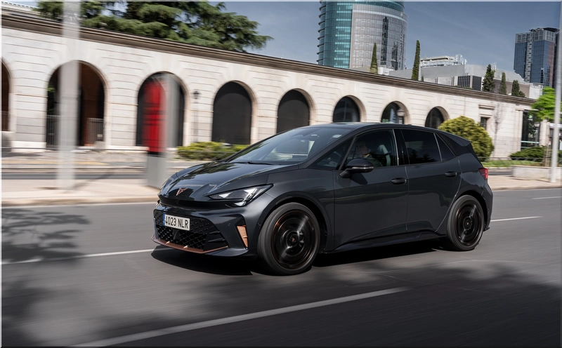 CUPRA Born