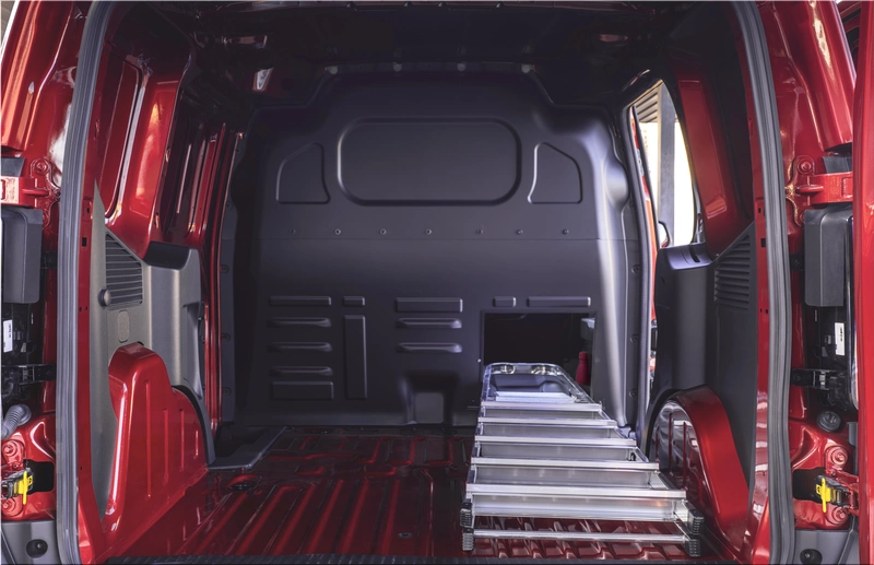 Ford E-Transit Courier
