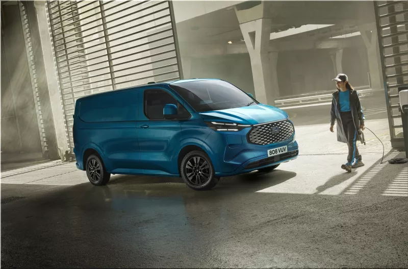 Ford E-Transit Custom