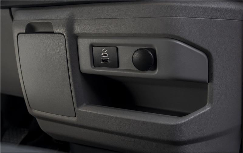 Ford E-Transit Custom AWD 2026