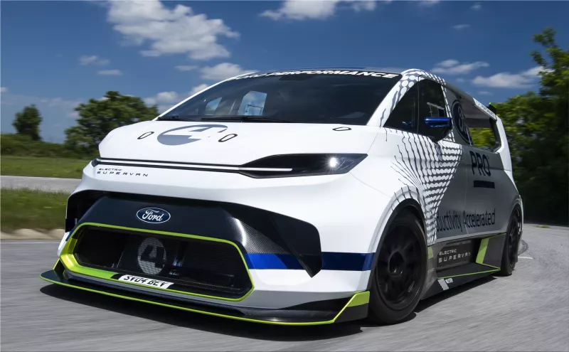 Ford Pro Electric SuperVan