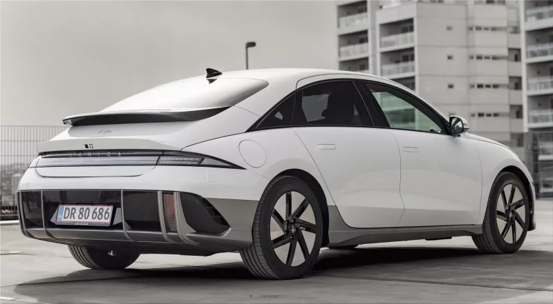 Hyundai Ioniq 6