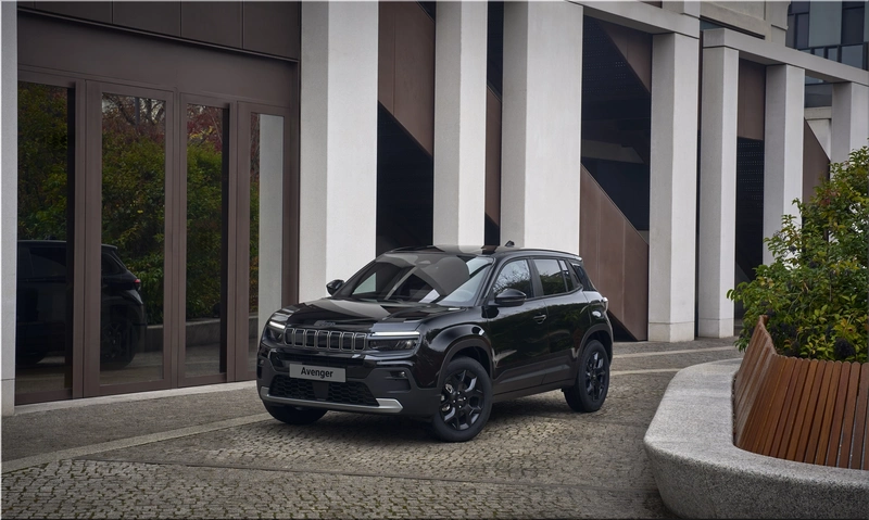 Jeep Avenger Black Edition