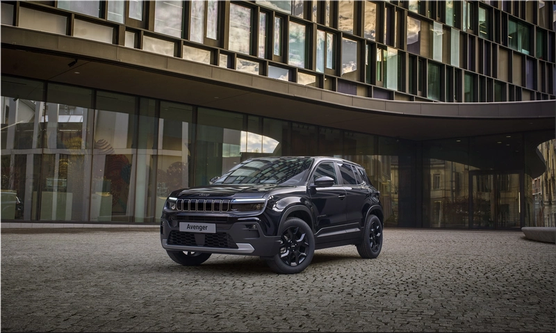 Jeep Avenger Black Edition