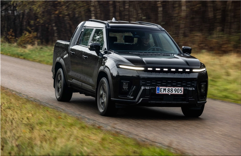 KGM Musso EV pickup