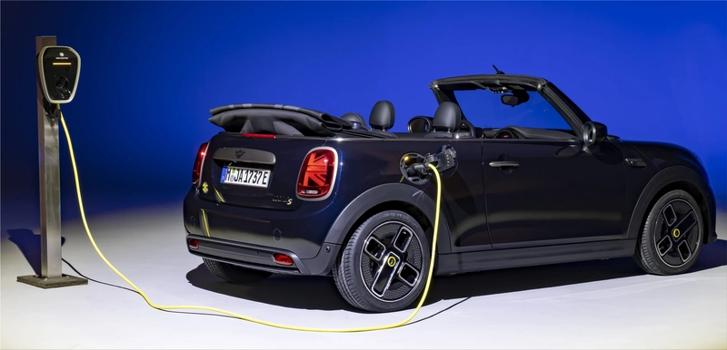 MINI Cooper SE Cabriolet