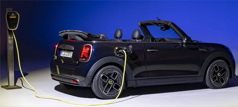 MINI Cooper SE Cabriolet