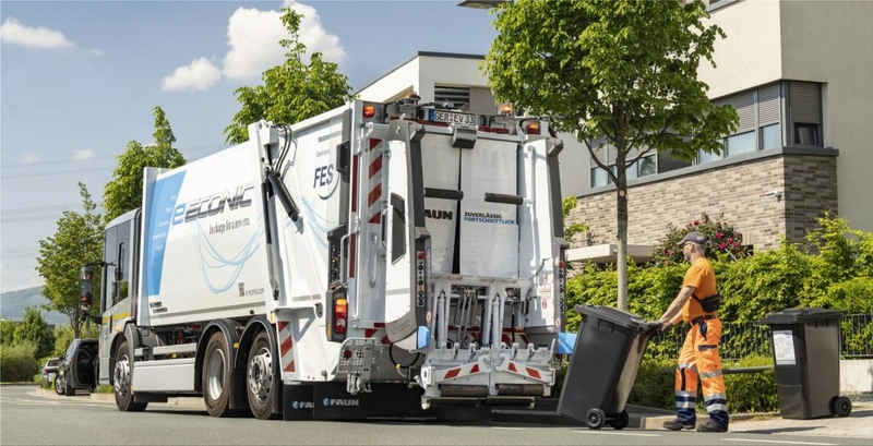 Mercedes-Benz eEconic electric truck