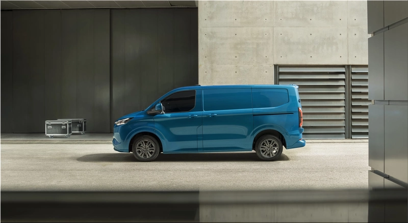 Ford E-Transit Custom
