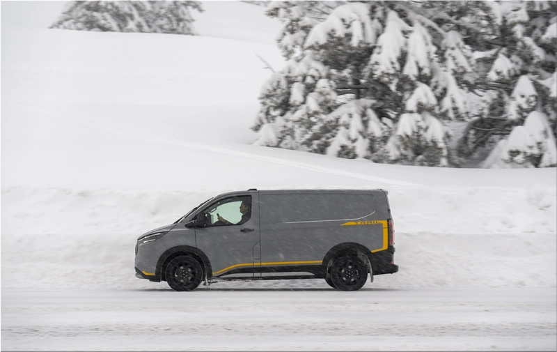 Ford E-Transit Custom AWD 2026