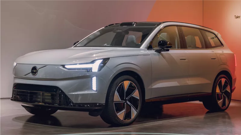  Volvo EX90