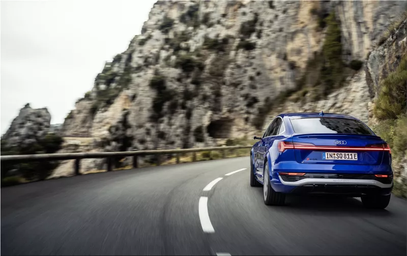 Audi SQ8 e-tron