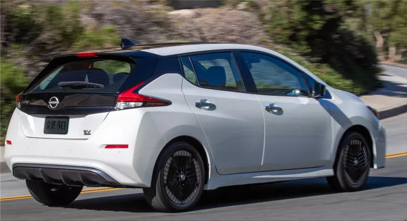 2023 Nissan LEAF
