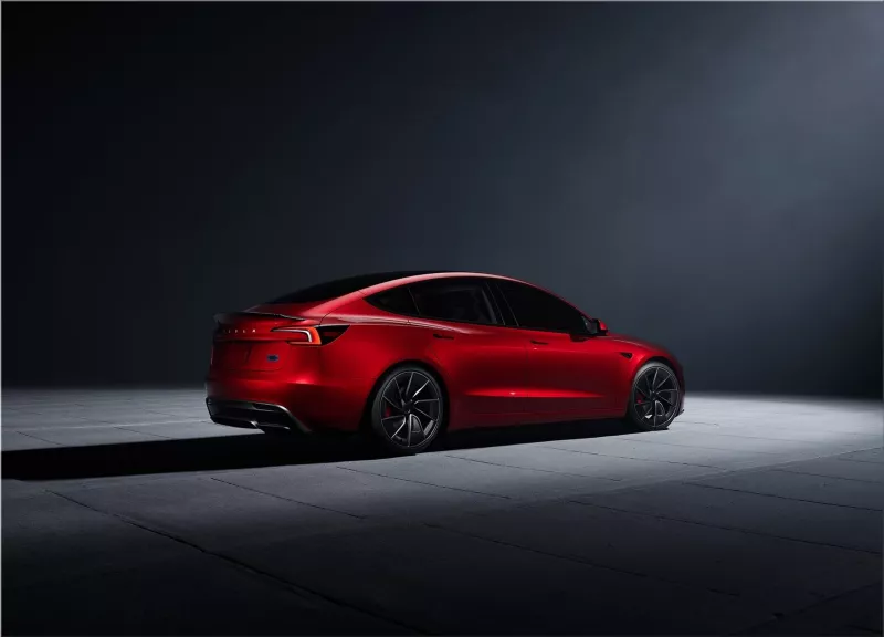 Tesla Model 3 Performance