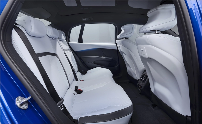 2027 BMW i3