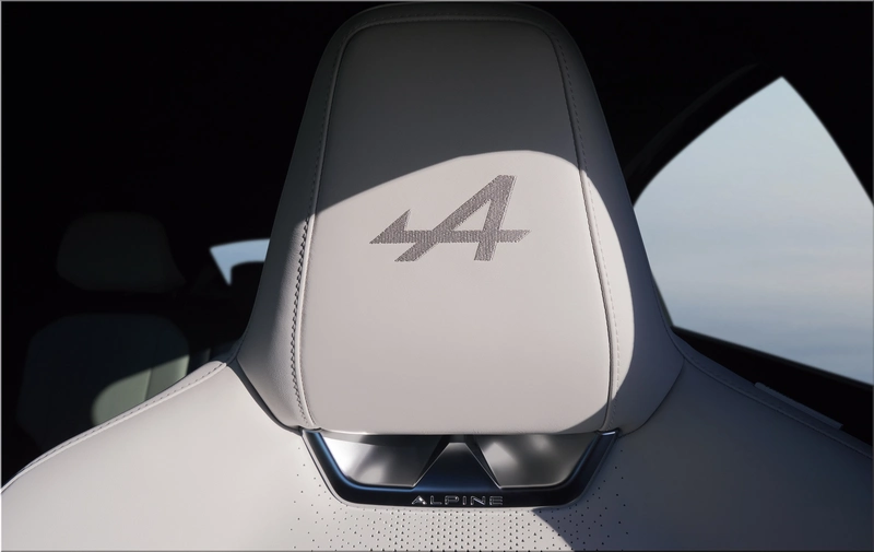Alpine A390