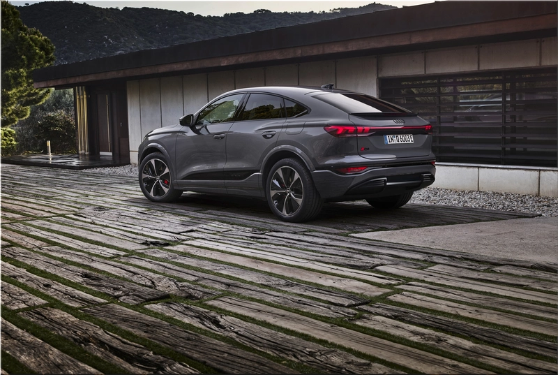 2025 Audi Q6 e-tron
