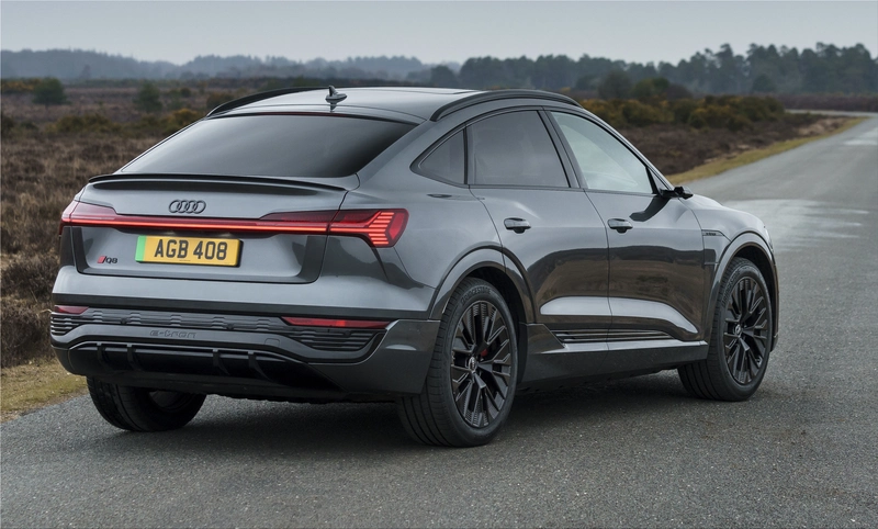 Audi Q8 Sportback e-tron quattro
