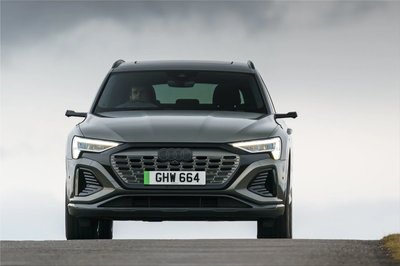 Audi Q8 e-tron