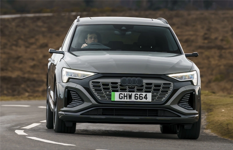 Audi Q8 e-tron