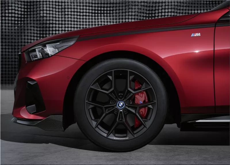 BMW i5