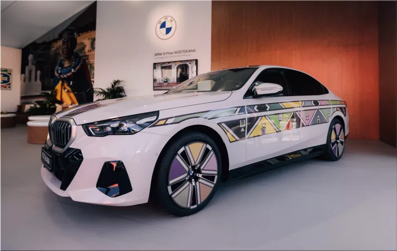 BMW i5 Flow NOSTOKANA