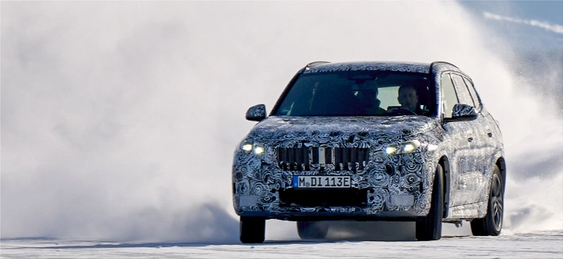 BMW iX1