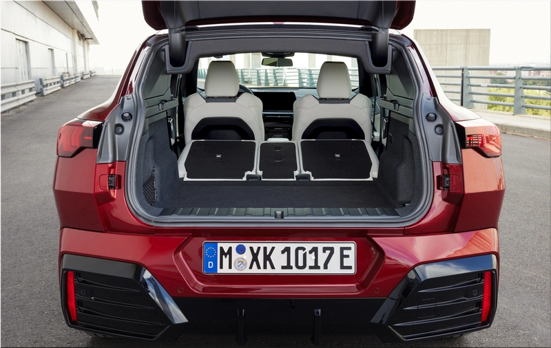 BMW iX2
