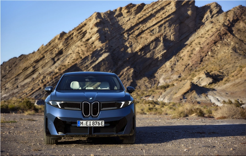 BMW iX3