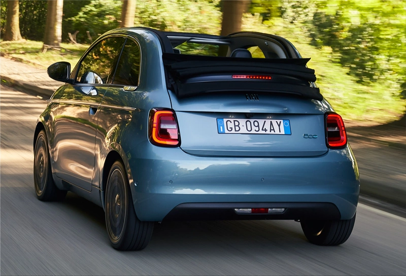 Fiat 500e 3+1