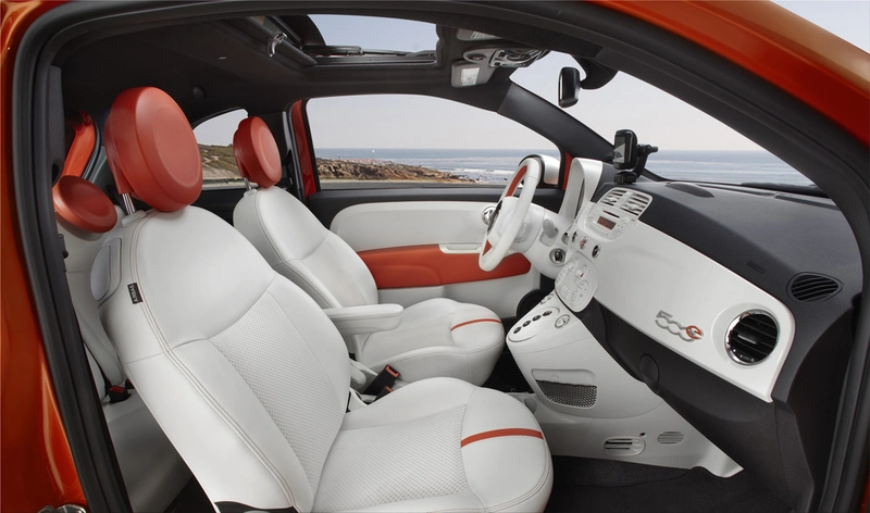 Fiat 500e electric city car