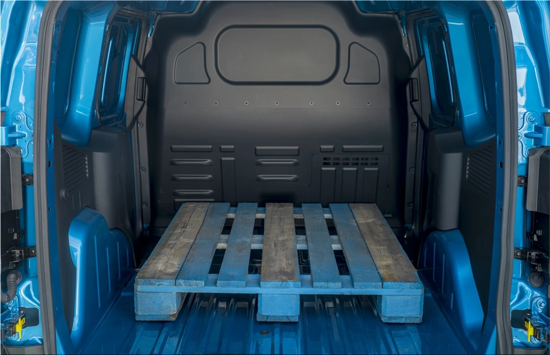 Ford E-Transit Courier
