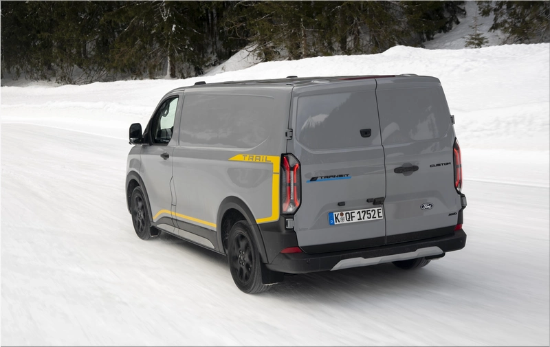 Ford E-Transit Custom AWD 2026