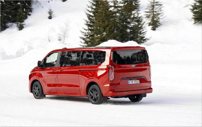 Ford E-Transit Custom AWD 2026
