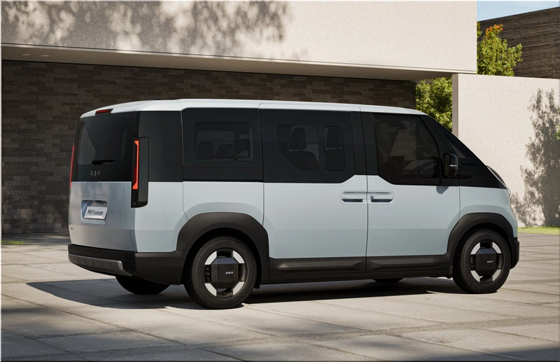 PV5 Passenger Long Range