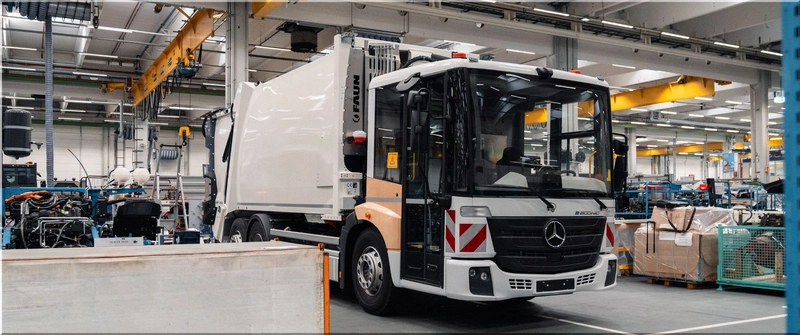 Mercedes-Benz reECONIC: Electric Garbage Truck